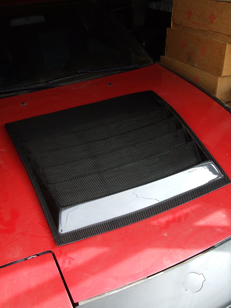 CA Uras/DMax style Universal Hood Vents Fiberglass and Rare Carbon